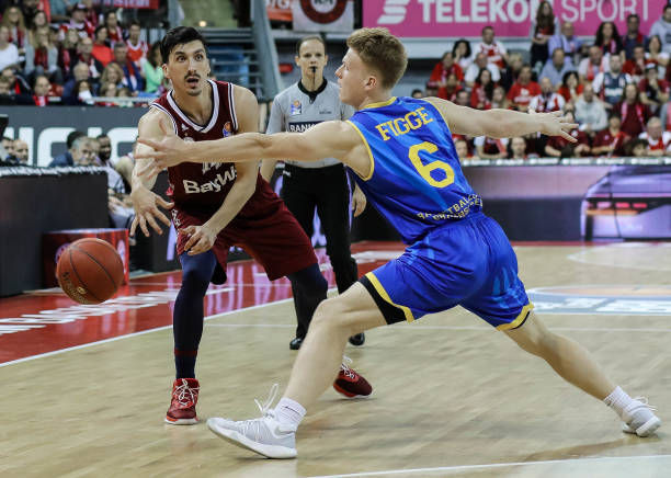 队攻守转换 队攻守转换