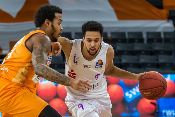 点对准一个 点对准一个