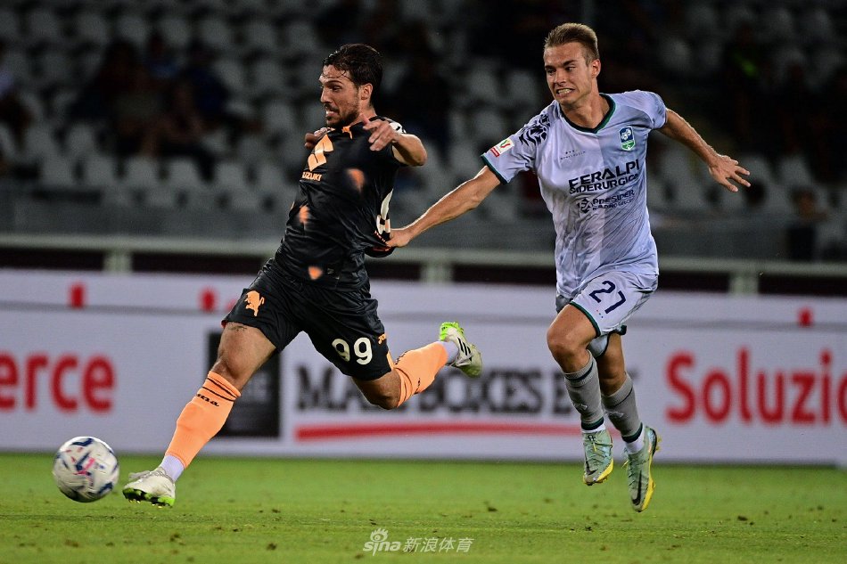 历了英超降 历了英超降